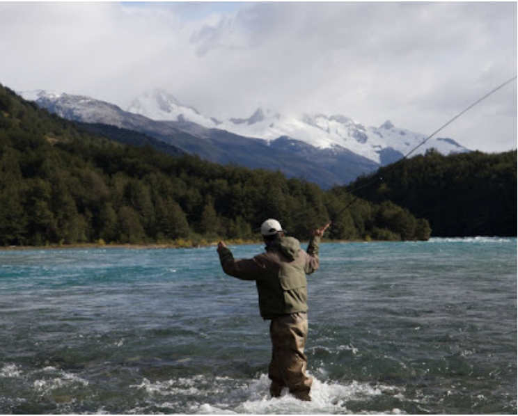 Pesca en Chelenko Lodge